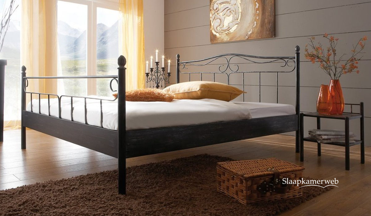 metalen bed 160x200